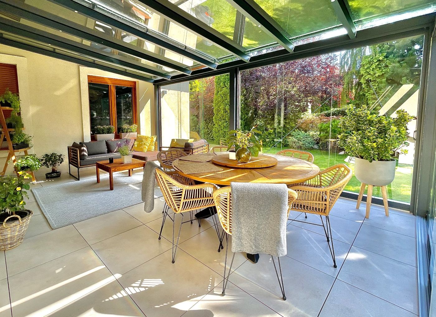 Realizacja werandy lub pergoli 55